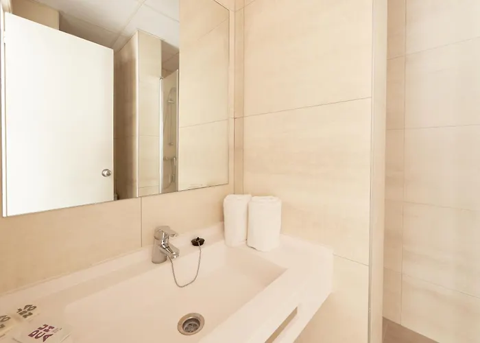 Miami - El De Siempre, Nunca Szálloda