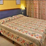 Miami - El De Siempre, Nunca Hotel