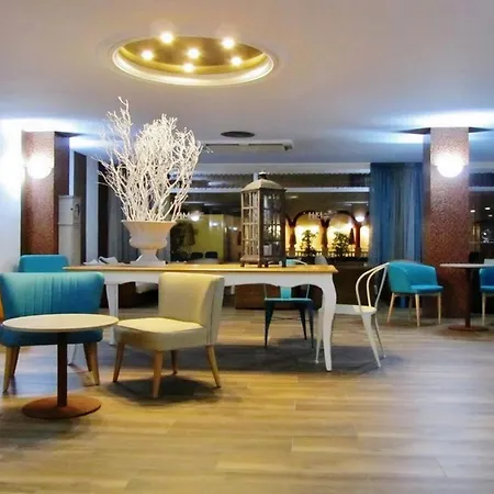 Miami - El De Siempre, Nunca Калелья