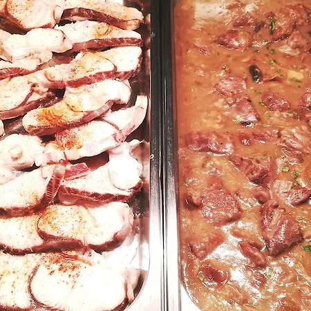 Miami - El De Siempre, Nunca Отель