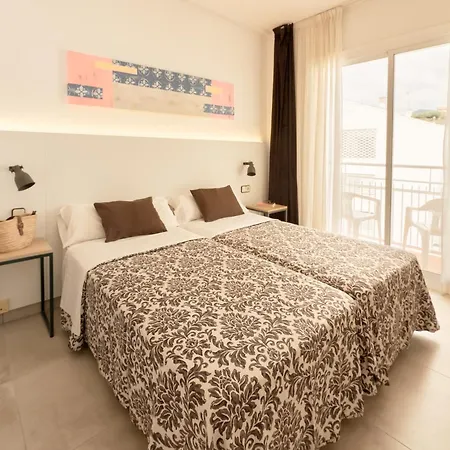 Miami - El De Siempre, Nunca 卡里拉