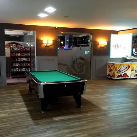 Miami - El De Siempre, Nunca Отель