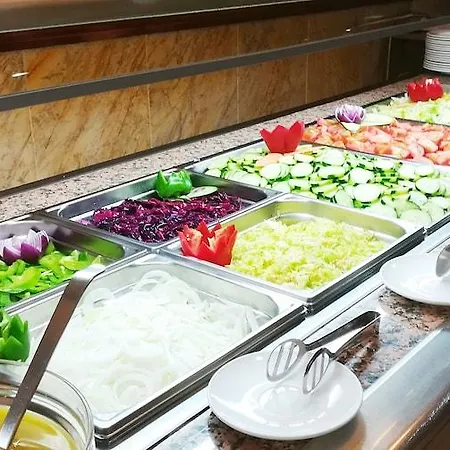 酒店 Miami - El De Siempre, Nunca 3*