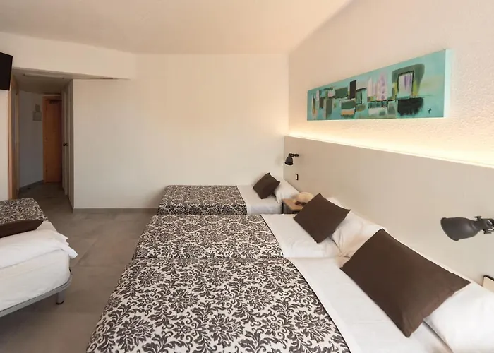 Miami - El De Siempre, Nunca Hotel Calella