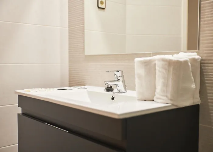 Miami - El De Siempre, Nunca Hotel 3*