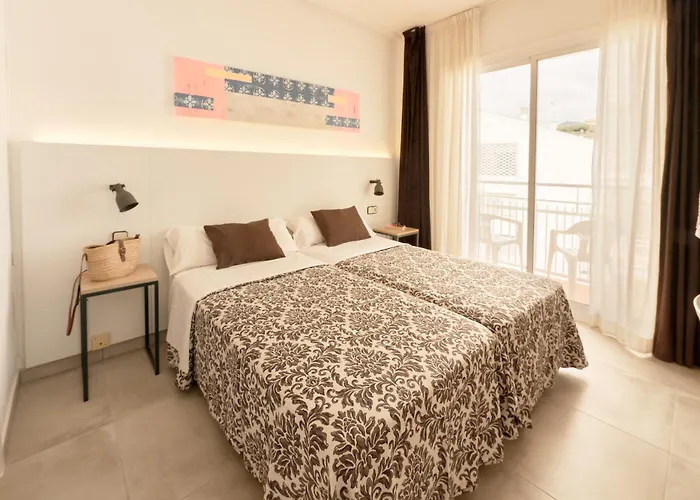 Miami - El De Siempre, Nunca كاليليا