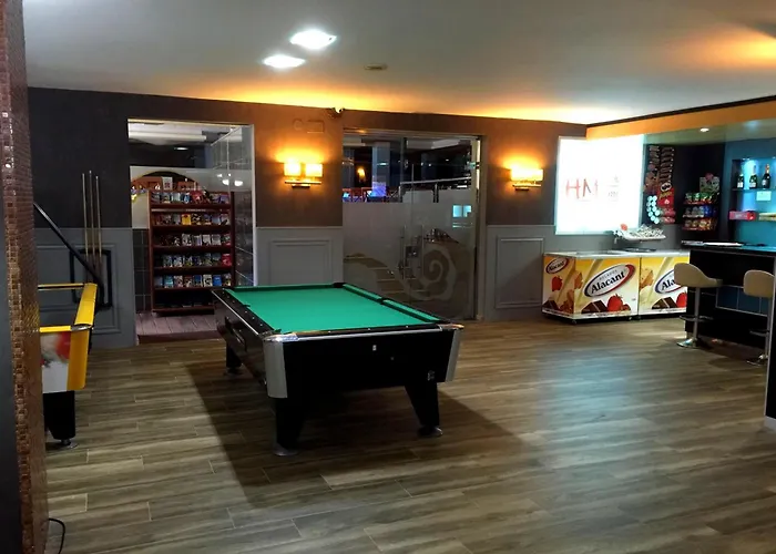 Miami - El De Siempre, Nunca Hotel