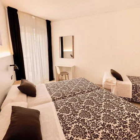 호텔 Miami - El De Siempre, Nunca 3*