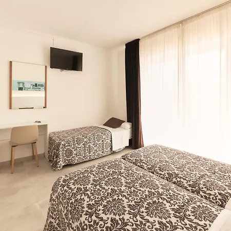 호텔 Miami - El De Siempre, Nunca 3*