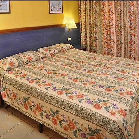 Miami - El De Siempre, Nunca 호텔